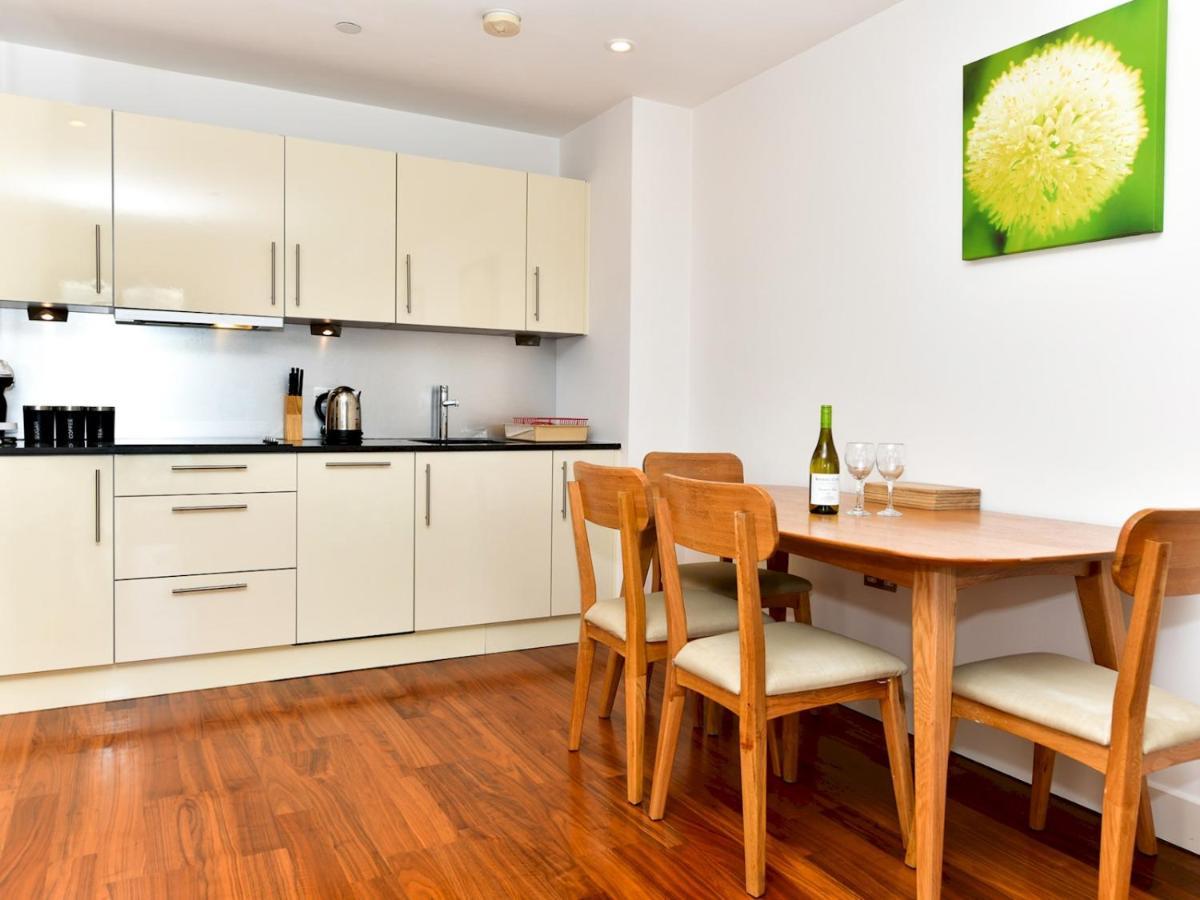 קארדיף Pass The Keys Super Central Spacious 2 Bed Apartment With Parking מראה חיצוני תמונה